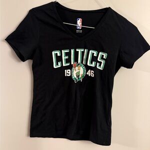 Boston Celtics NBA Black V-Neck T-Shirt Women’s Medium
